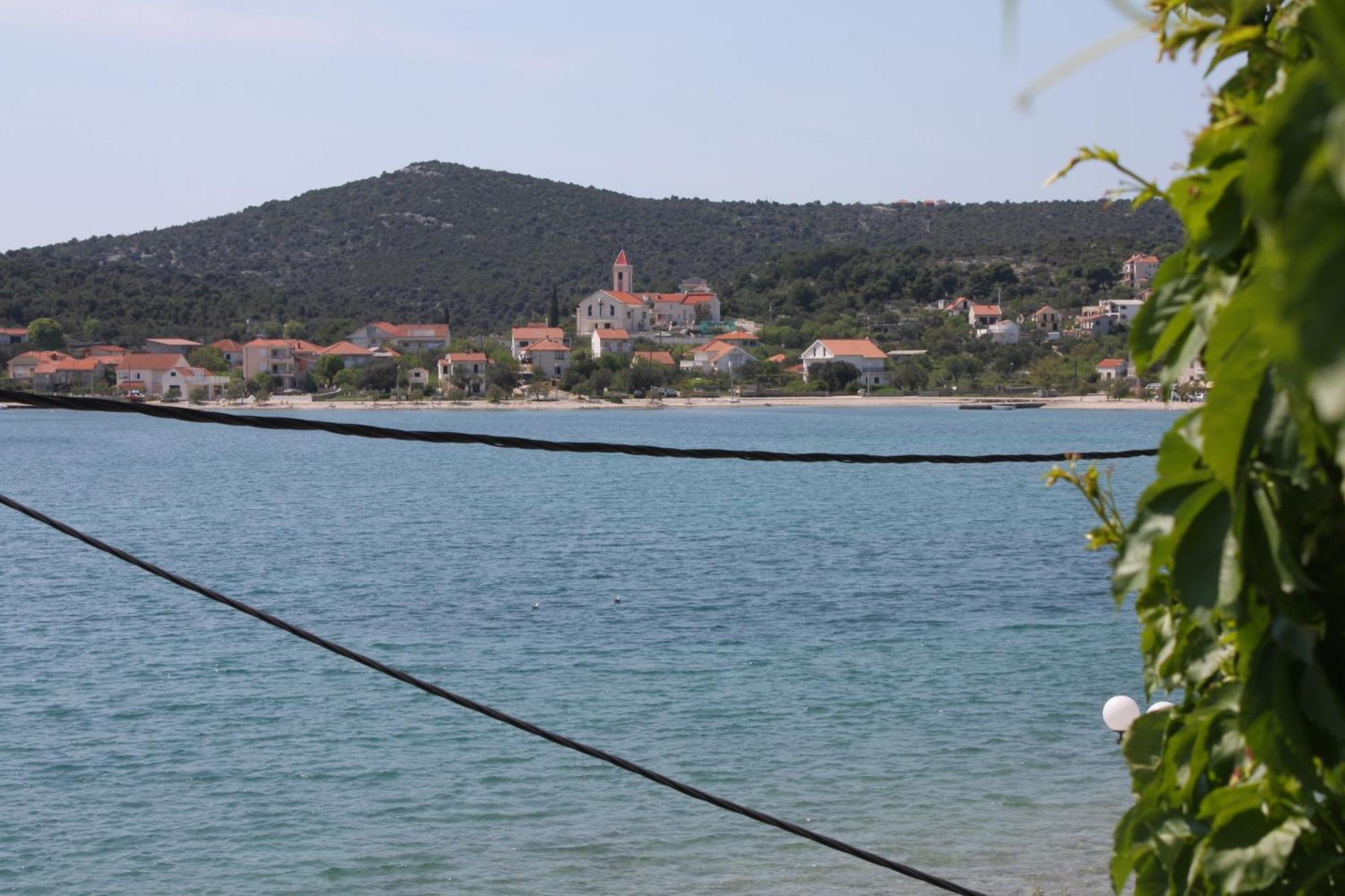 Apartments By The Sea Vinisce, Trogir - 4892 Exterior photo