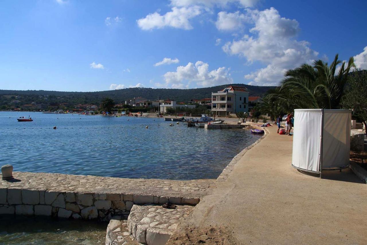 Apartments By The Sea Vinisce, Trogir - 4892 Exterior photo